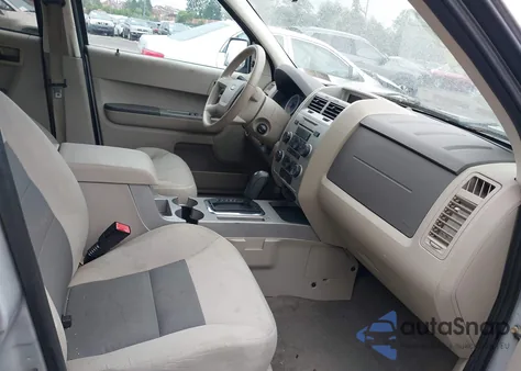 2008 Ford Escape Xlt из США, поврежденный, VIN 1FMCU93168KA03345